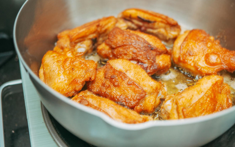 7 One-Pan Chicken Dinners That Are Ready in Under 30 Minutes on Busy Weeknights
