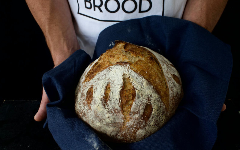 How to Make Homemade Sourdough Bread From Scratch Without a Stand Mixer