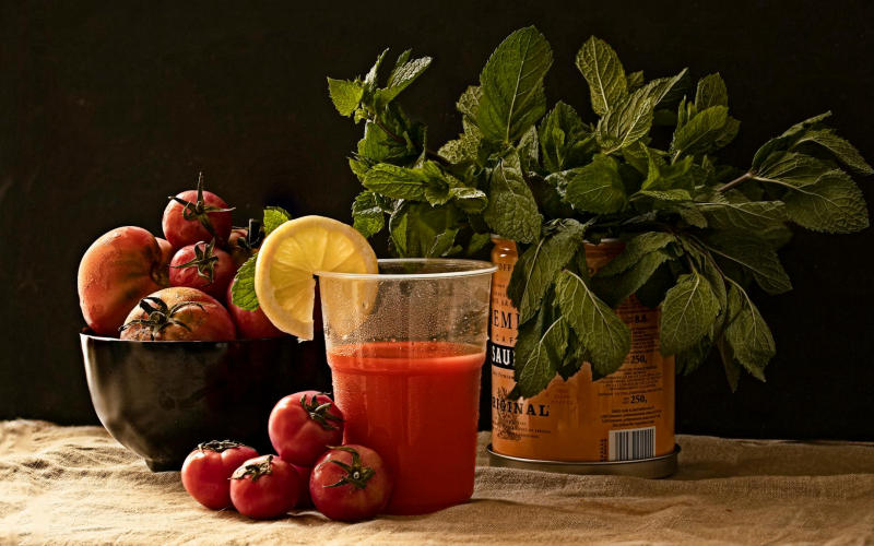 Japanese-Style Tomato Juice (Healthy Detox Drink Recipe)